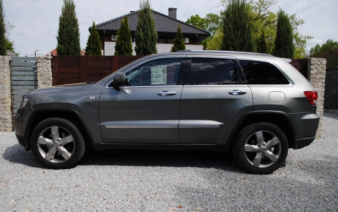 Jeep Grand Cherokee cena 63900 przebieg: 158900, rok produkcji 2012 z Radzymin małe 191